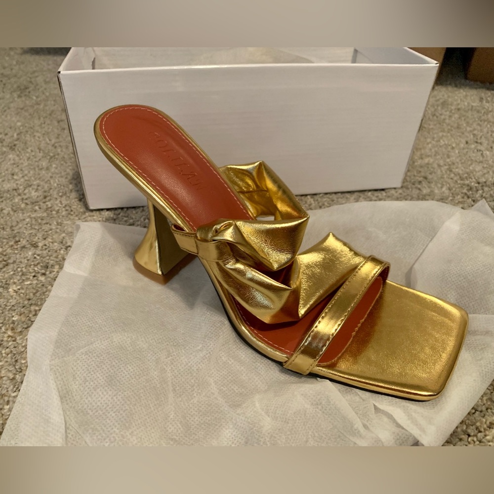 Shein shoes.